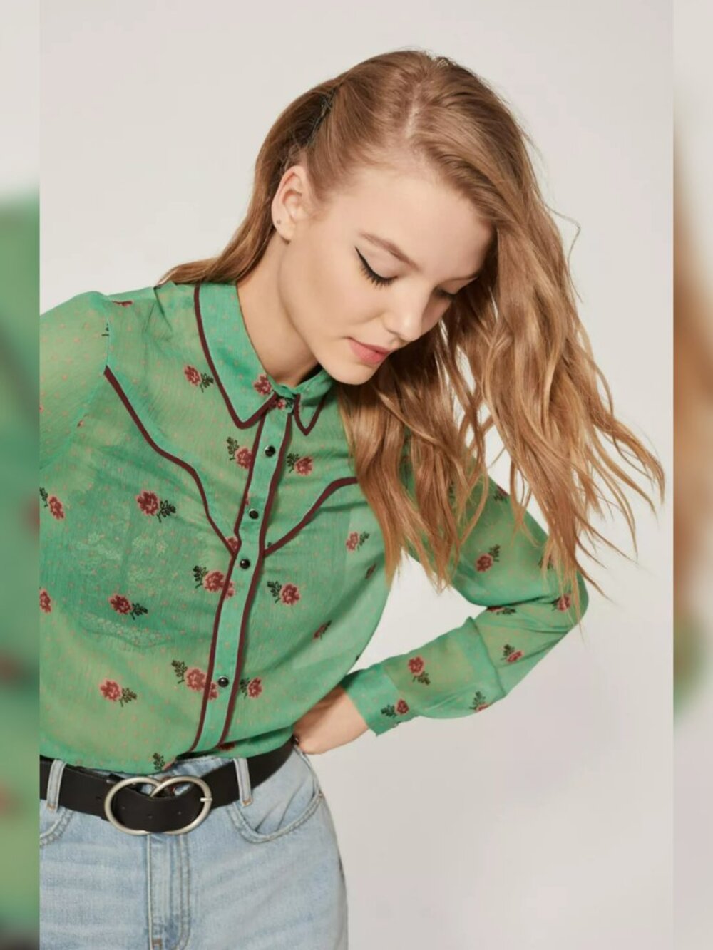 UO Clementine Sheer Button-Down Shirt Green Western Floral Print Size M NWT
